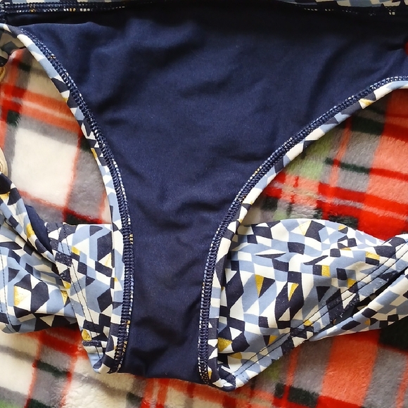Aerie Geometric Blue Bikini Bottom - Picture 5 of 6